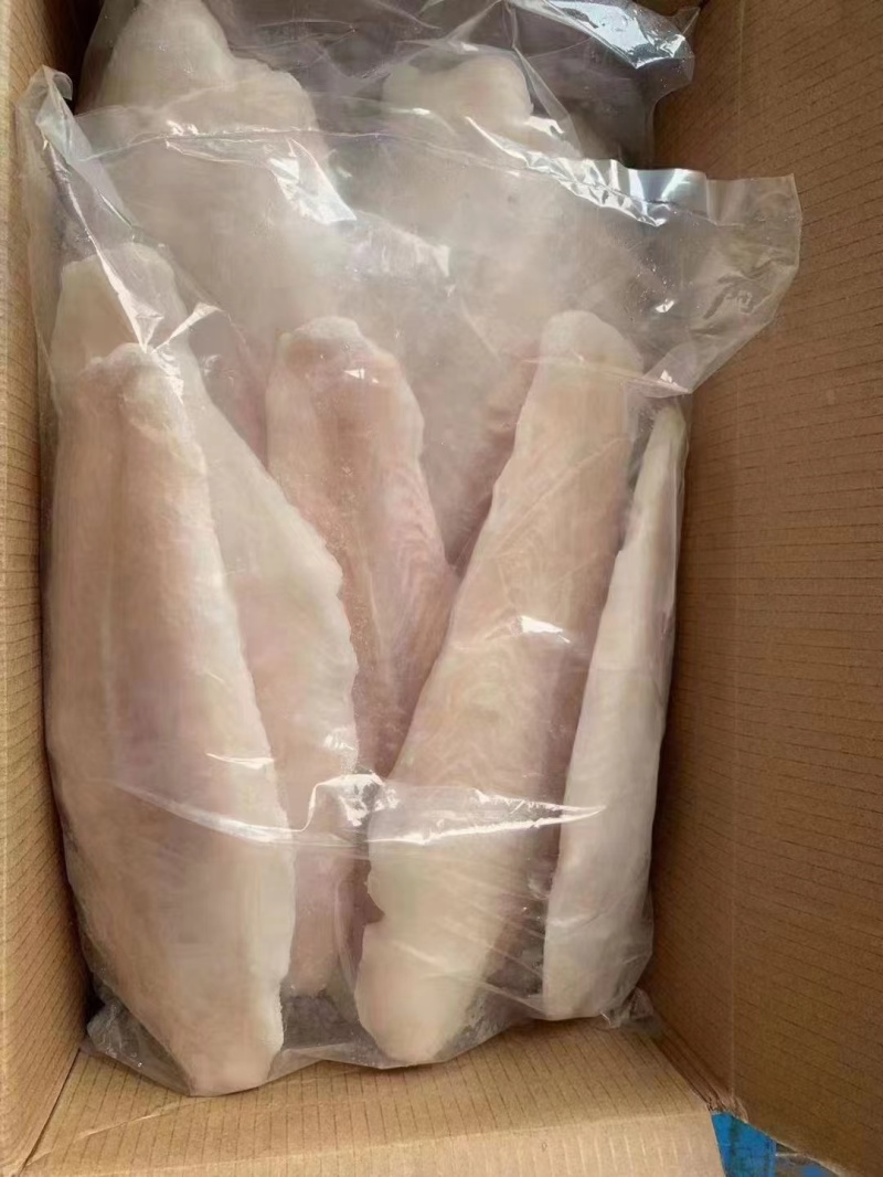 巴沙鱼柳，规格一斤一片，一箱20片，半斤一斤，40片一箱