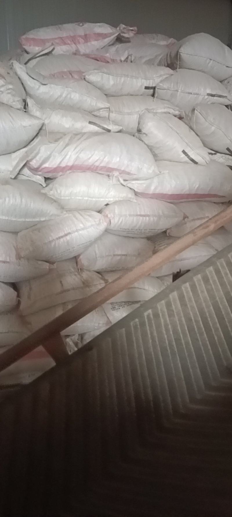 脱脂鱼粉，产地直供，量大从优，国产，进口各种货都有