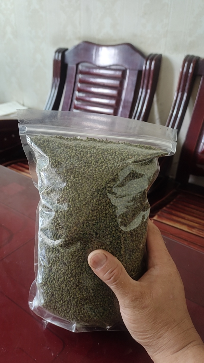 吴茱萸，晒干无硫。枝条处理，需要的联系