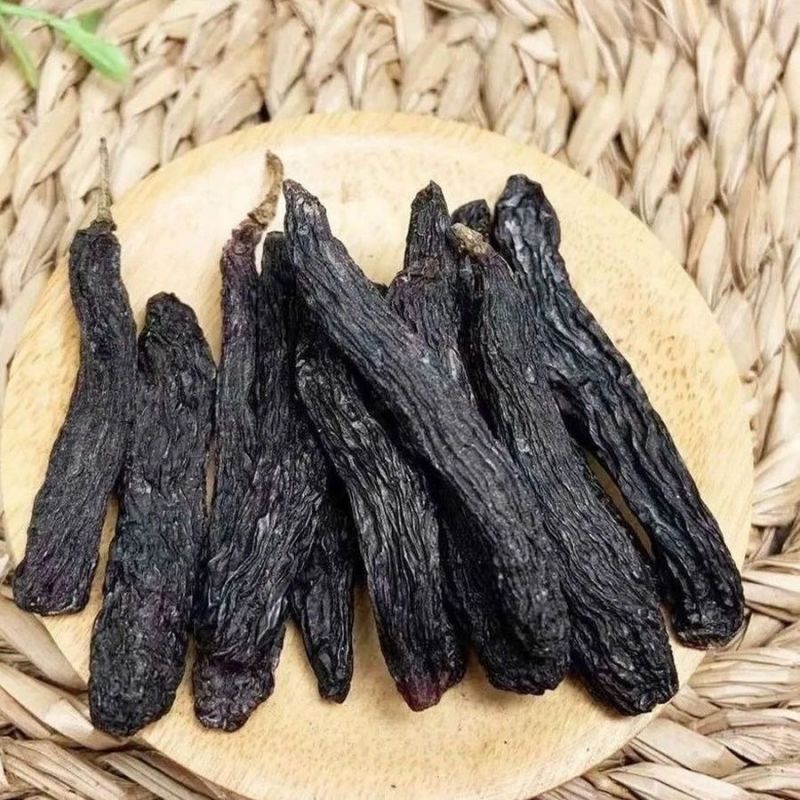 新疆吐鲁番特大美人指蓝宝石葡萄干新疆葡萄干无籽免洗特级葡萄干