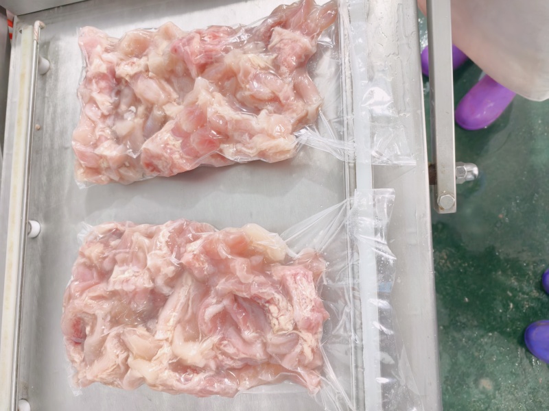 熟牛蹄筋，精修去油去毛，8-9分熟，接近全熟，纯干