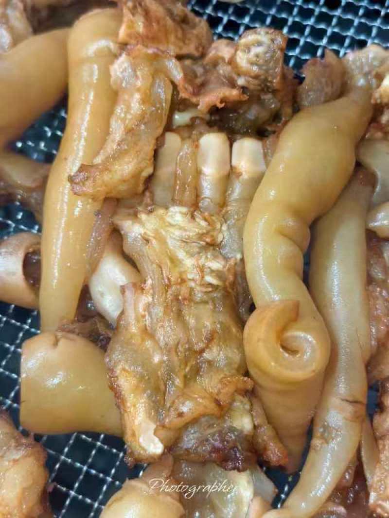 卤味熟食产品包含牛猪鸡鸭