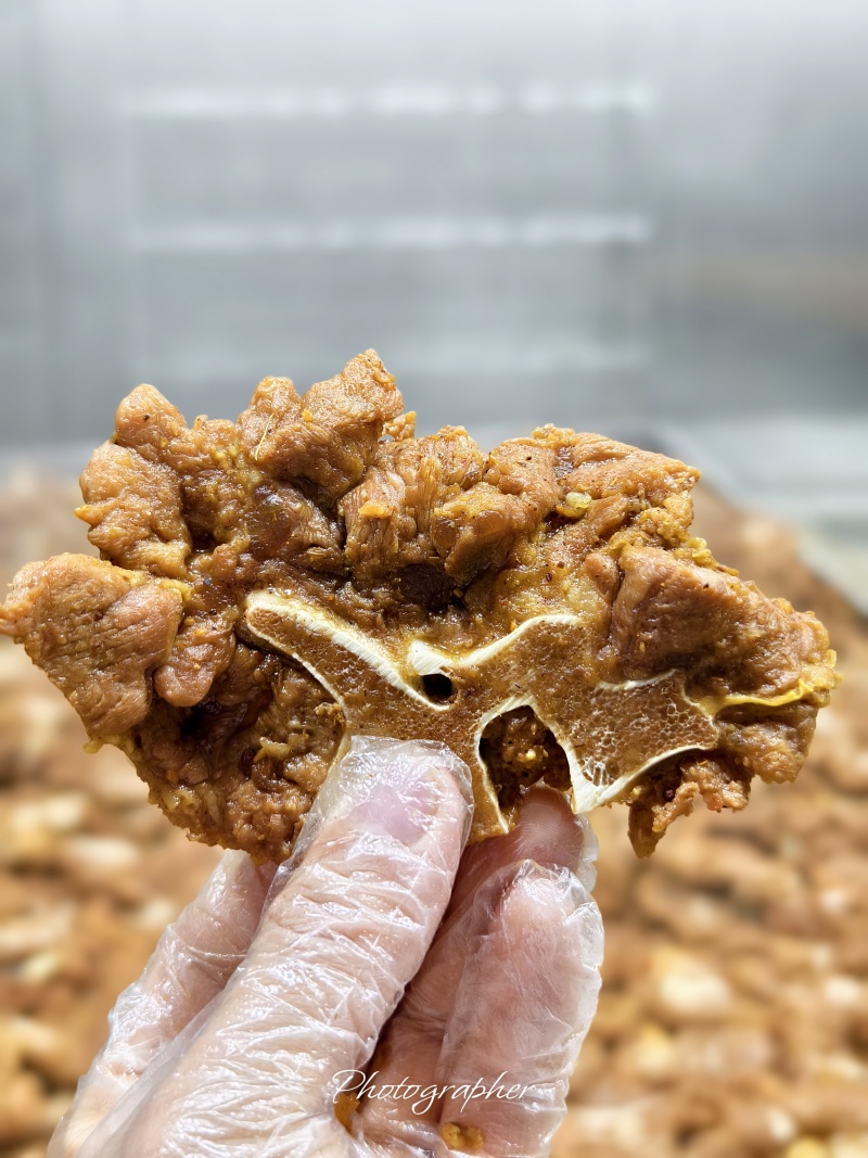 卤味熟食产品包含牛猪鸡鸭