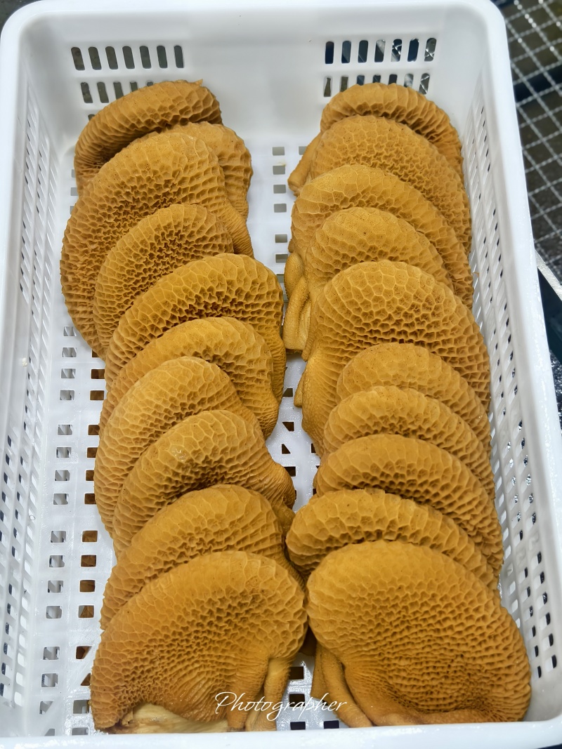 卤味熟食产品包含牛猪鸡鸭