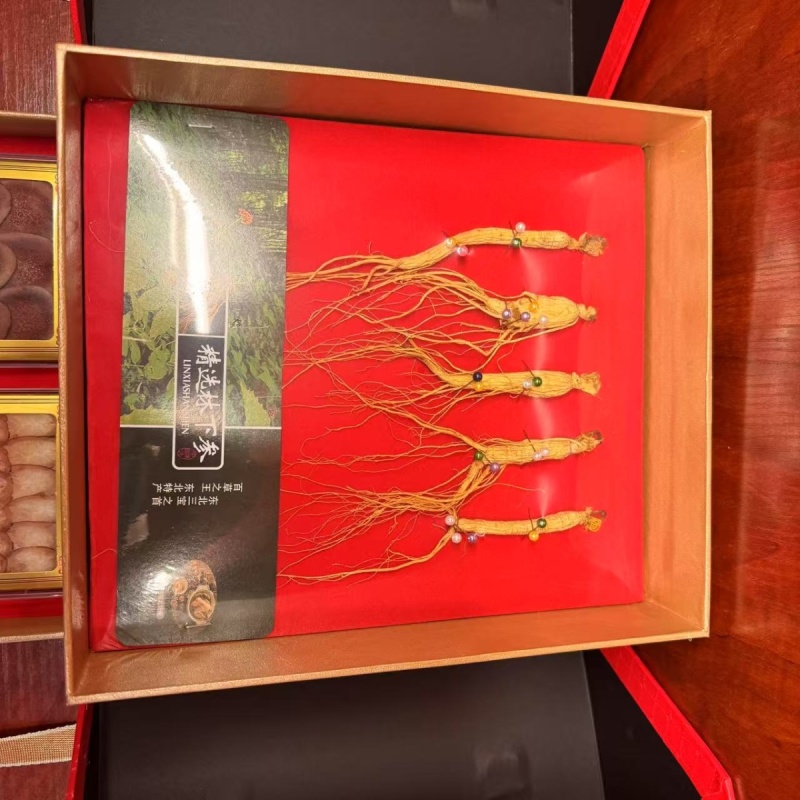 五宝礼盒长白山人参灵芝鹿鞭片鹿茸片人参花包邮
