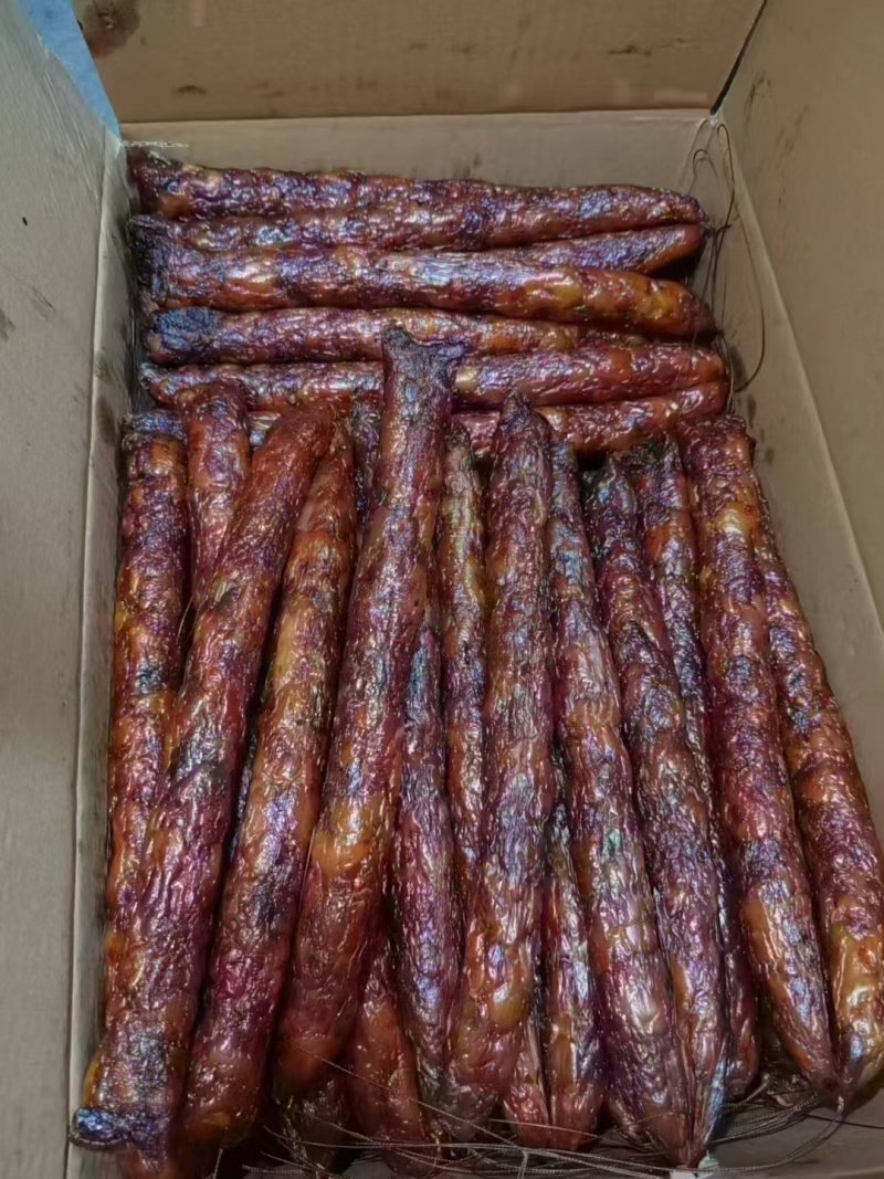 纯肉香肠，一件30斤，五香麻辣广味