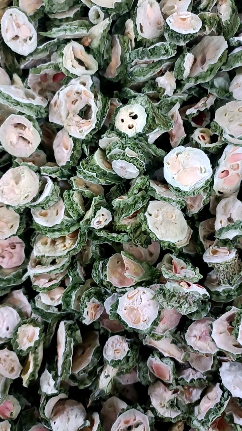 烘干苦瓜干,质量好，价格低，有需要的联系我