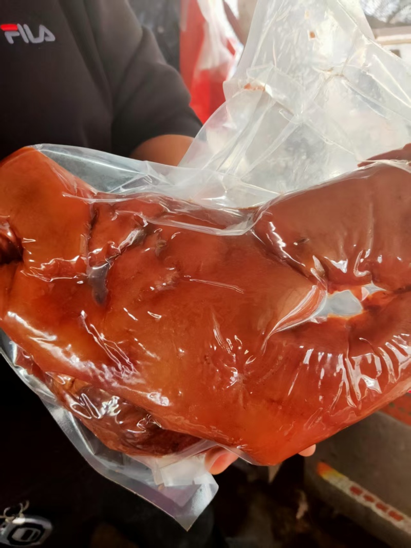 【推荐】山东正品猪头肉无添加一手货源品质保证量大价优