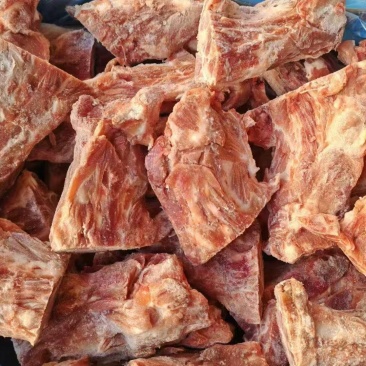 满肉颈骨