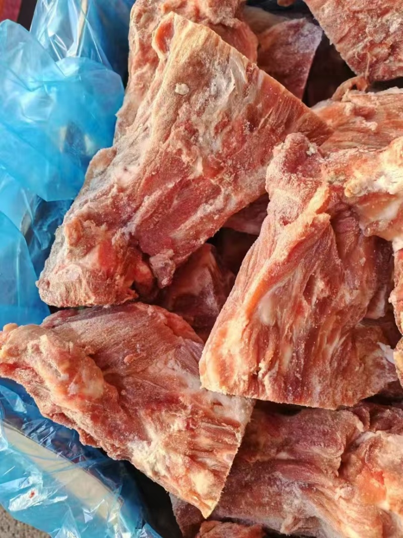 满肉颈骨