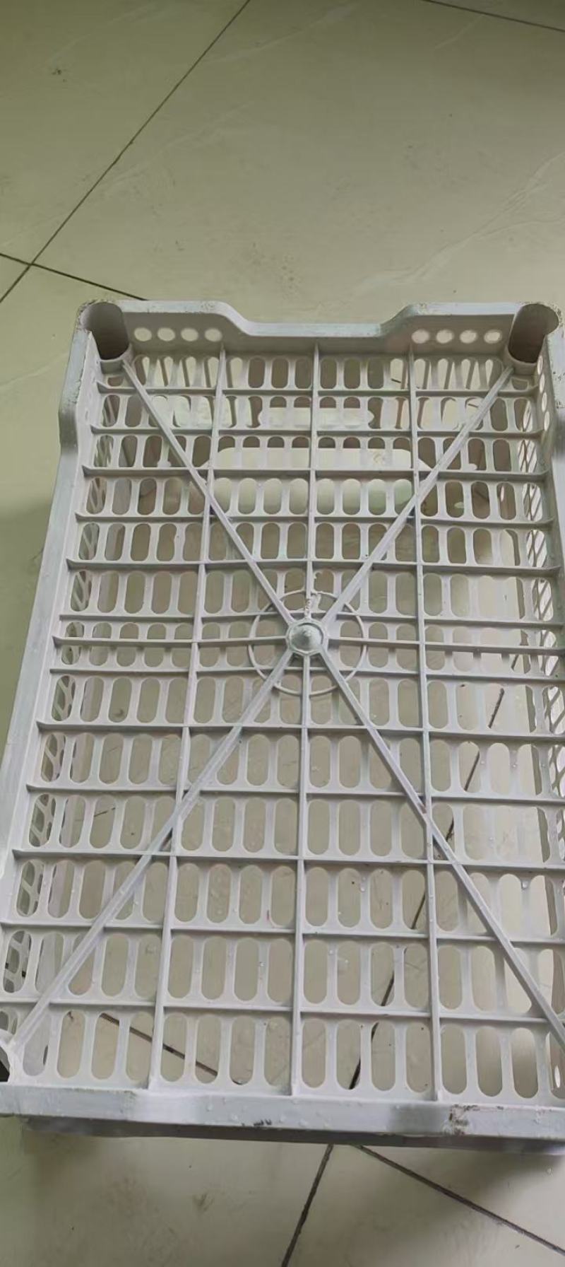 水果塑料水果筐，品质保证质量好尺寸多有意请咨询