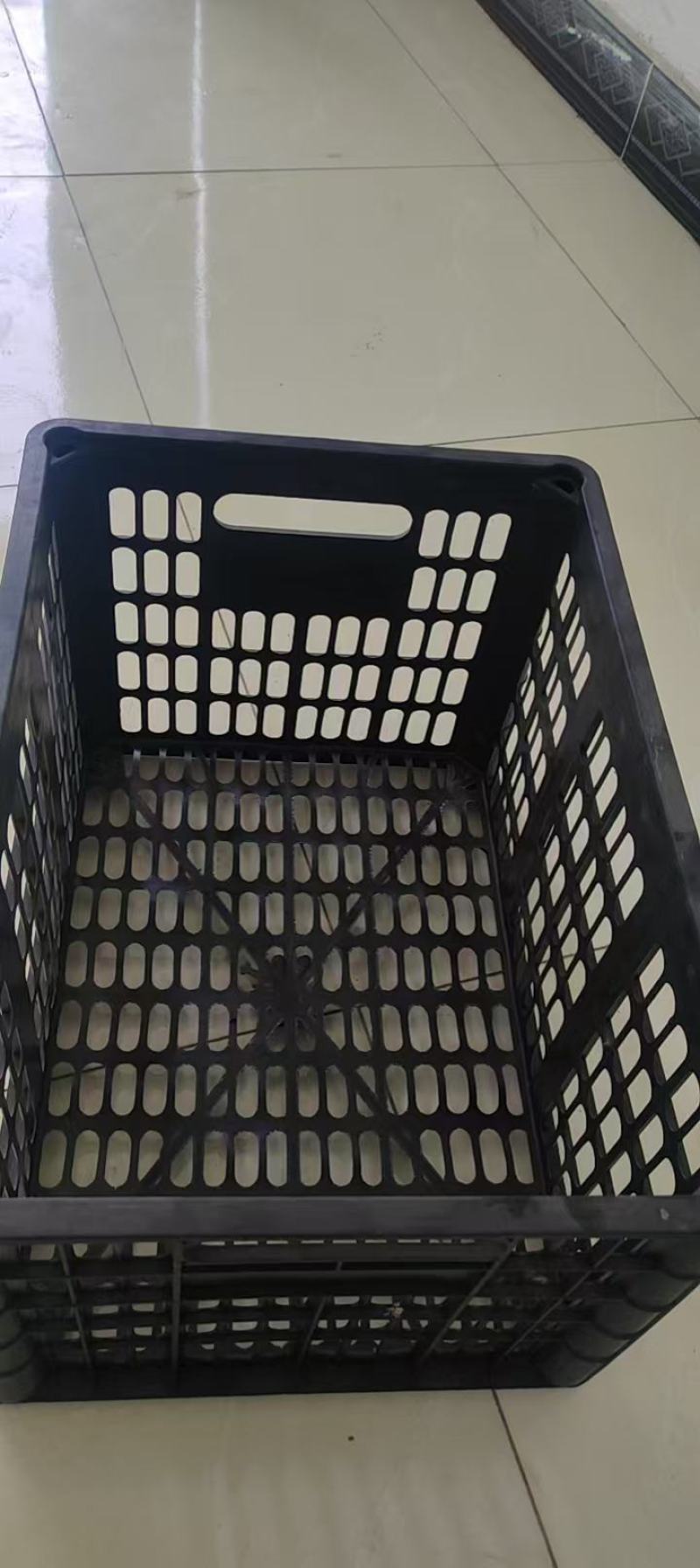 水果塑料水果筐，品质保证质量好尺寸多有意请咨询