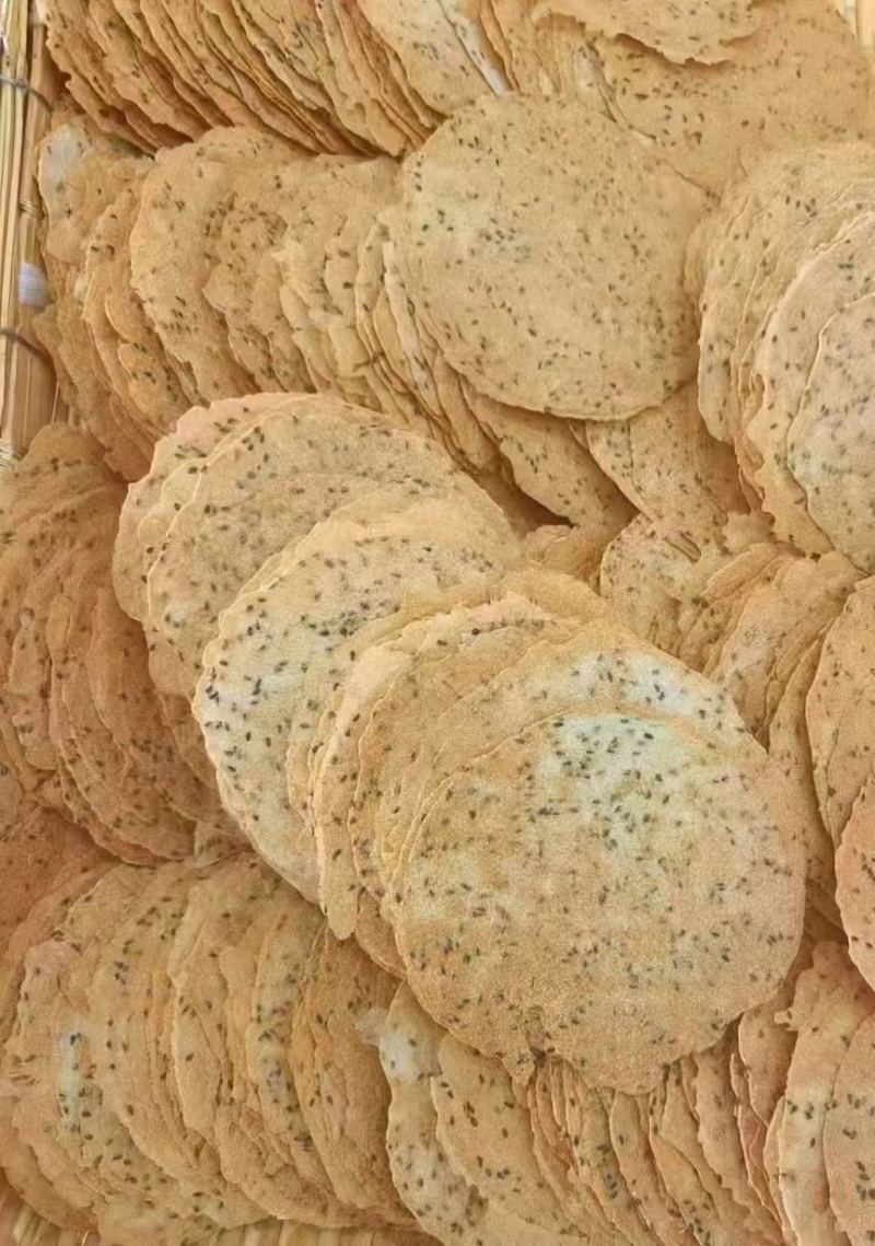 青稞饼香酥芝麻薄脆厂家批发量大从优质量保证