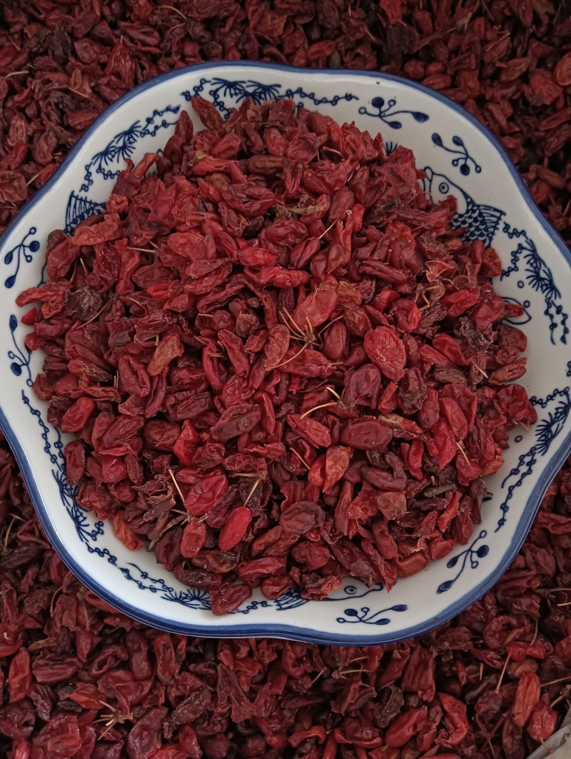 山茱萸山萸肉实物实拍批发各种中药材量大优惠