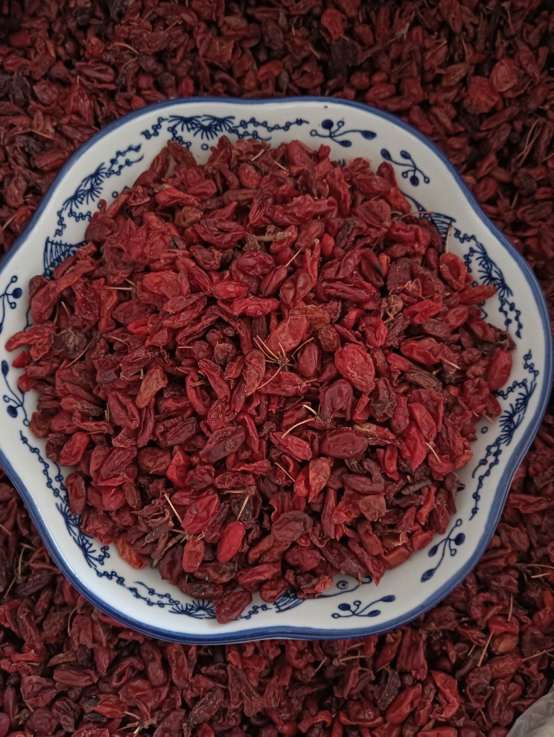 山茱萸山萸肉实物实拍批发各种中药材量大优惠