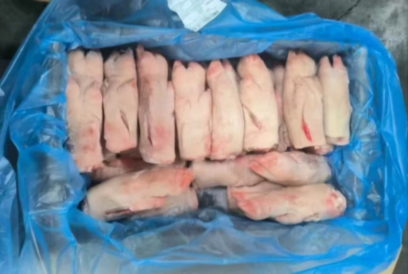 猪蹄猪脸猪耳长年供应，一级质量，已经清洁