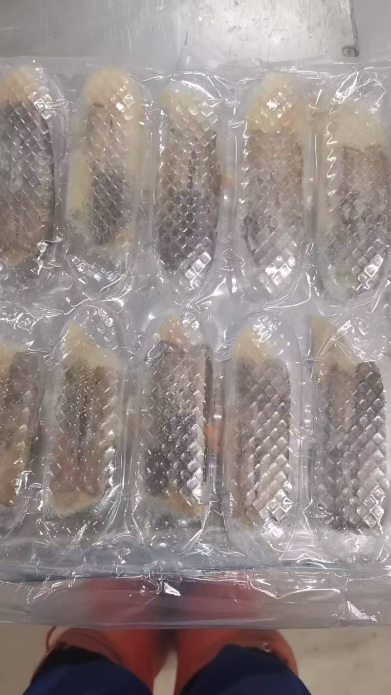 蒜蓉粉丝蛏子500g