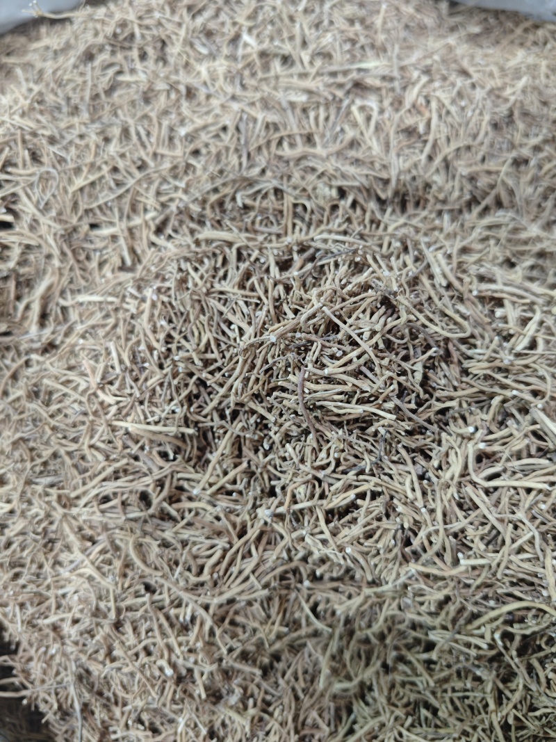 徐长卿：国内大部分地区均有出产，秋季采挖，洗净，阴干备用