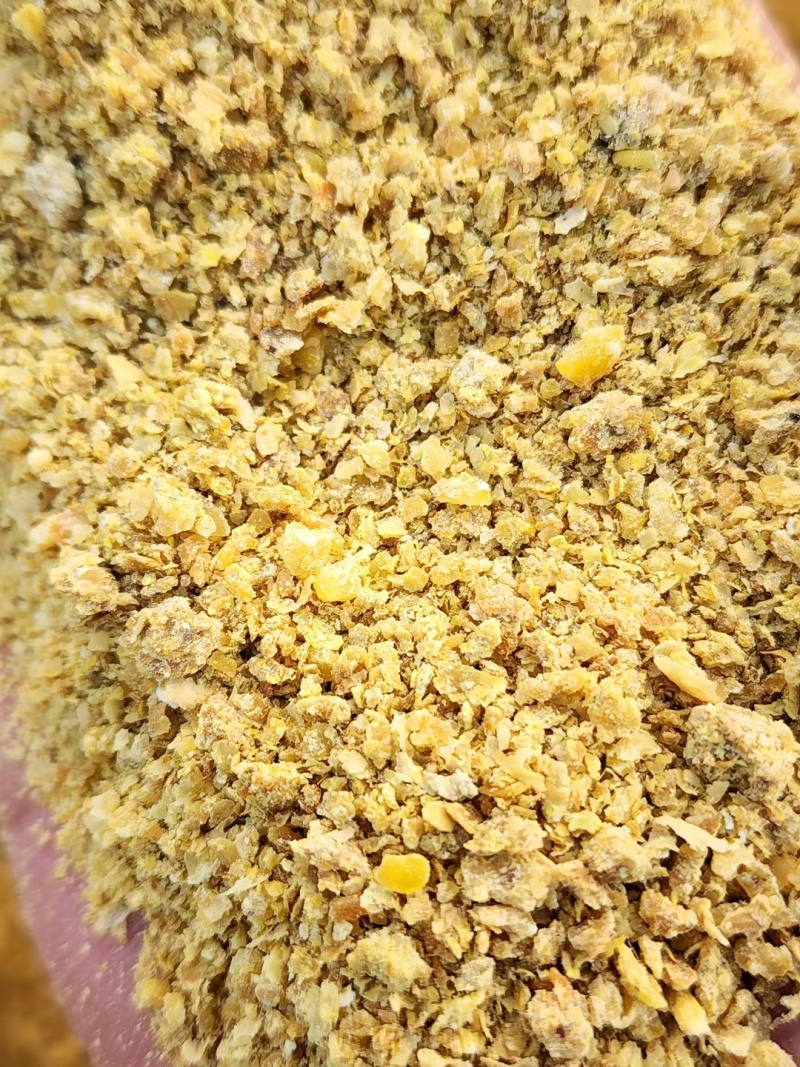 黄豆饼，适合鸡鸭鹅猪牛羊养殖**饲料，质量有保证，可以视屏看
