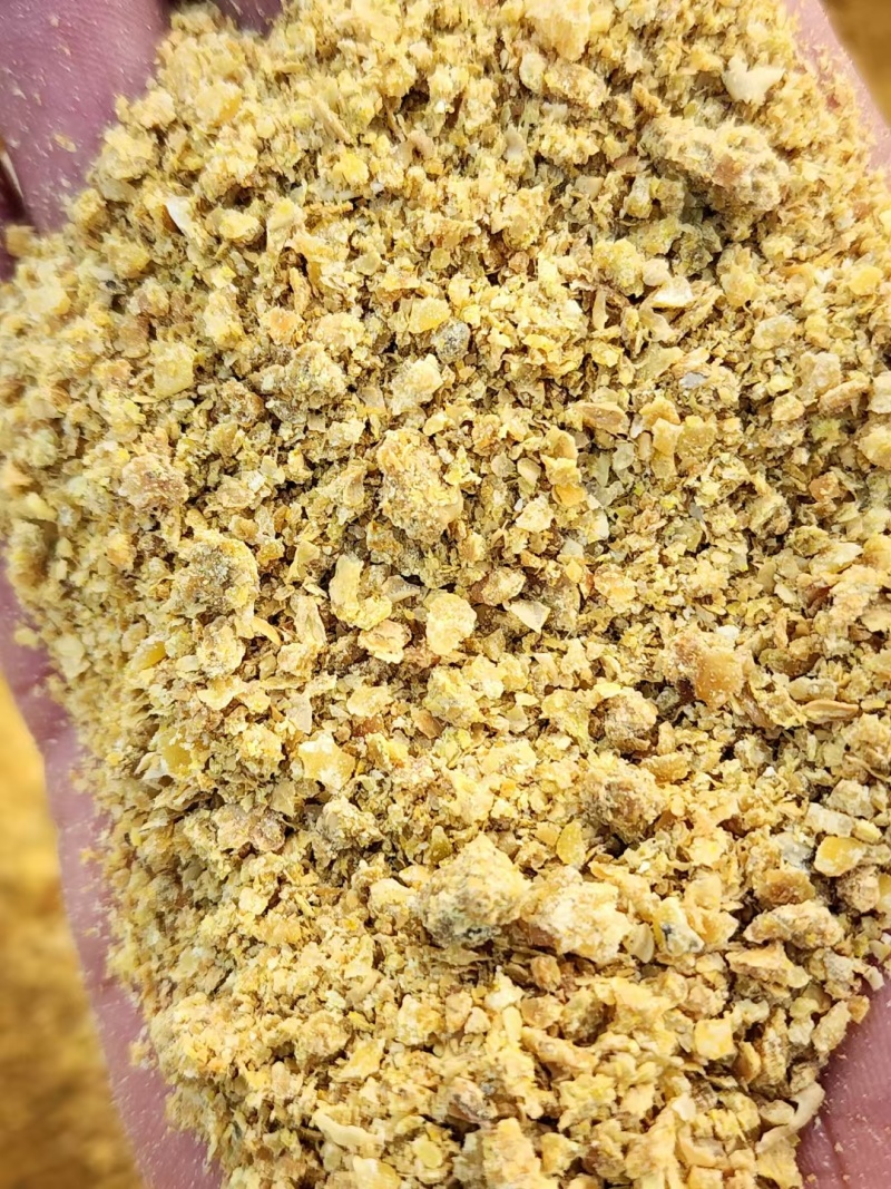 黄豆饼，适合鸡鸭鹅猪牛羊养殖**饲料，质量有保证，可以视屏看