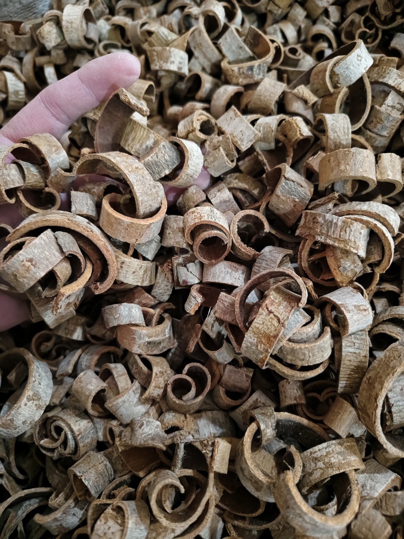 厚朴中药材正宗四川一等品无硫厚朴批发老树川朴去皮油厚