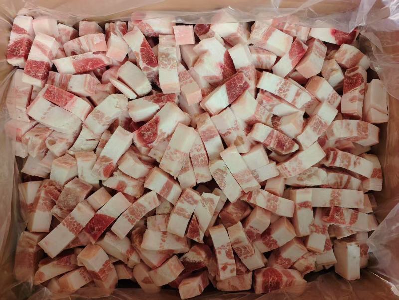 原切带皮五花肉块