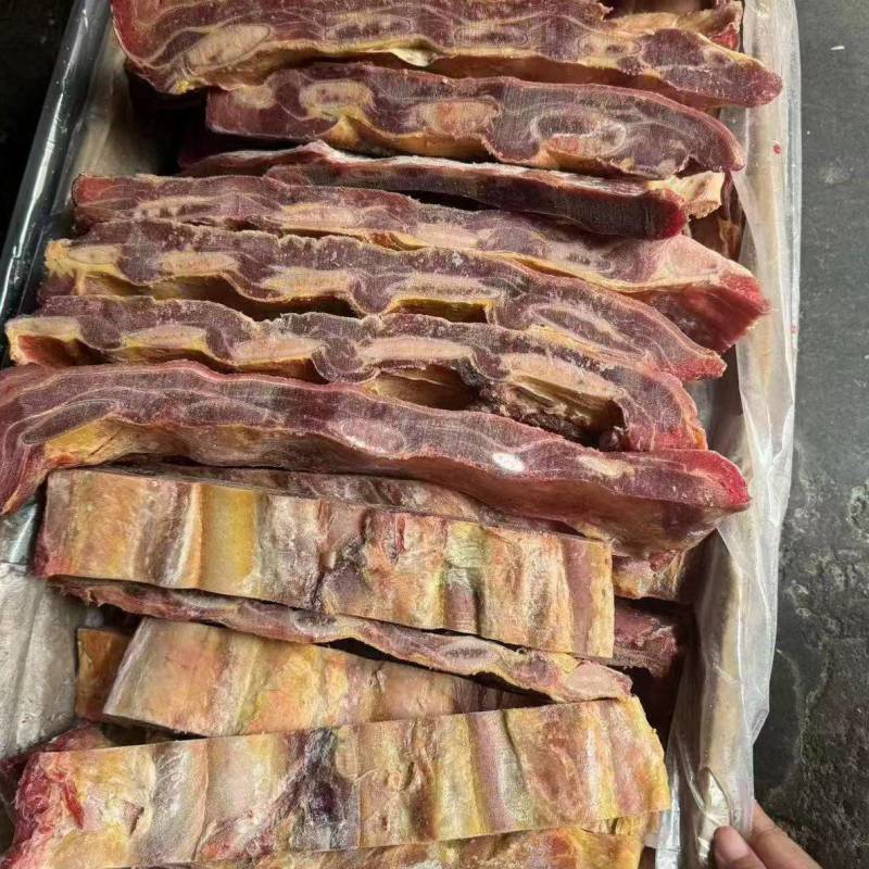 新到一款性价比非常高的牛排！肉多骨少，肥瘦相间！