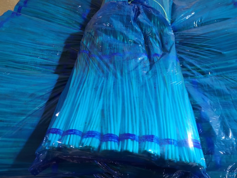 精品红帽蒜薹，代收，代存，代加工，代销，一体化经营！