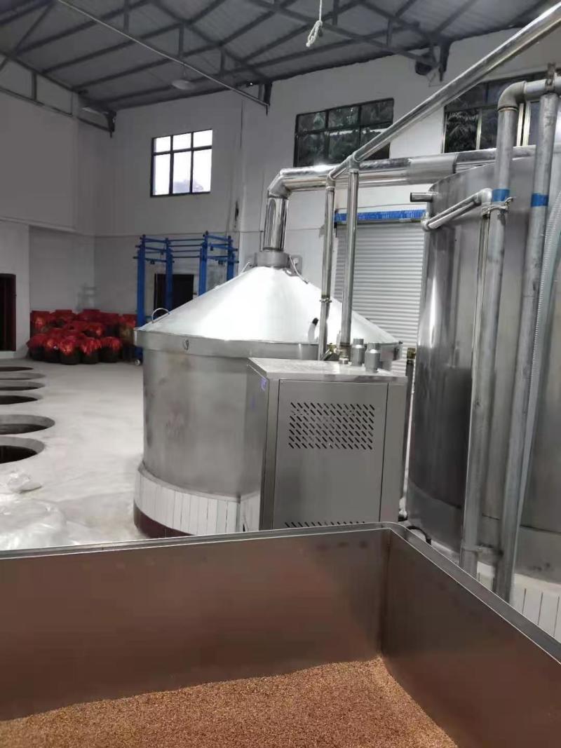 重庆小酿引酒业纯粮（高粱）固态法传统工艺53度清香型白酒