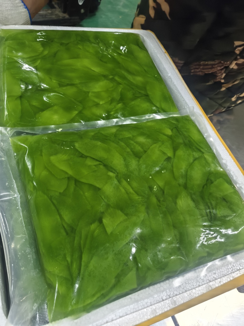 翡翠莴笋各种系列，各种规格，支持订制