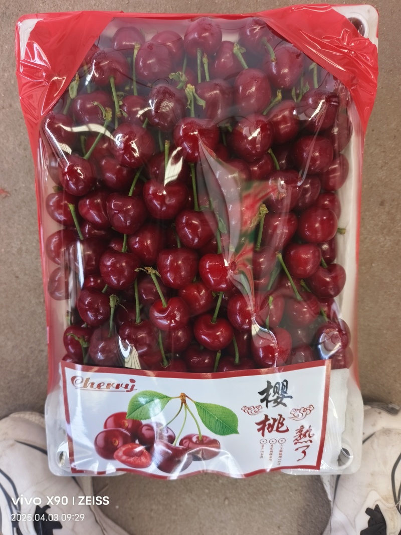 美早樱桃，布鲁克斯红灯樱桃等品种大量上市全国发货保质保量