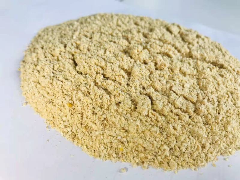 高品质玉米面，蛋白含量高，可代替部分高价位饲料适口性好！