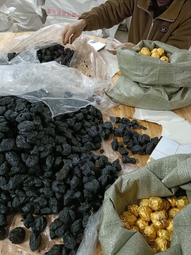 熟地黄，食用级精选熟地黄道地中药材直接食用价格优惠欢迎购