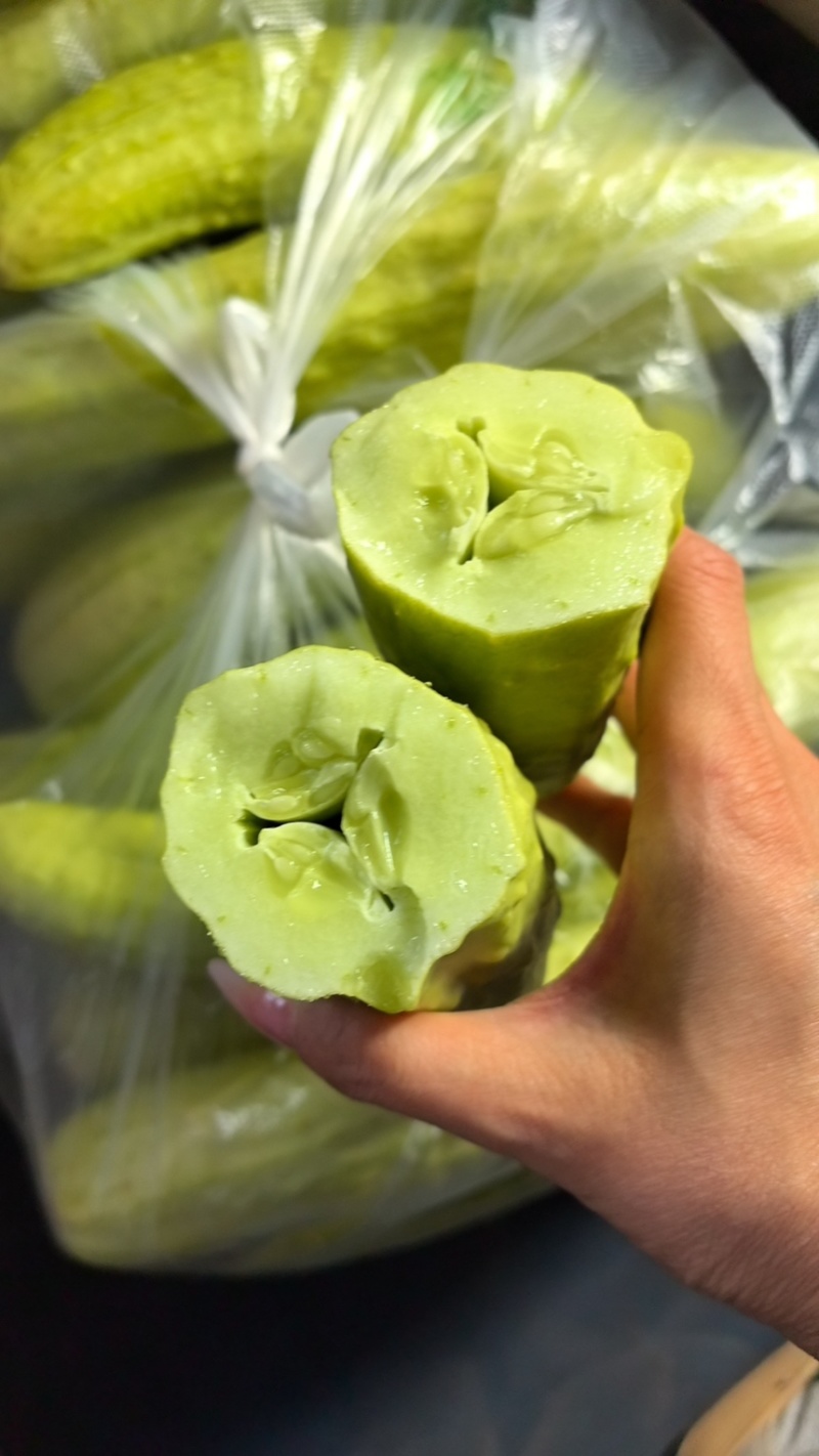 白黄瓜，大量供应，基地直供，品牌保证，量大从优