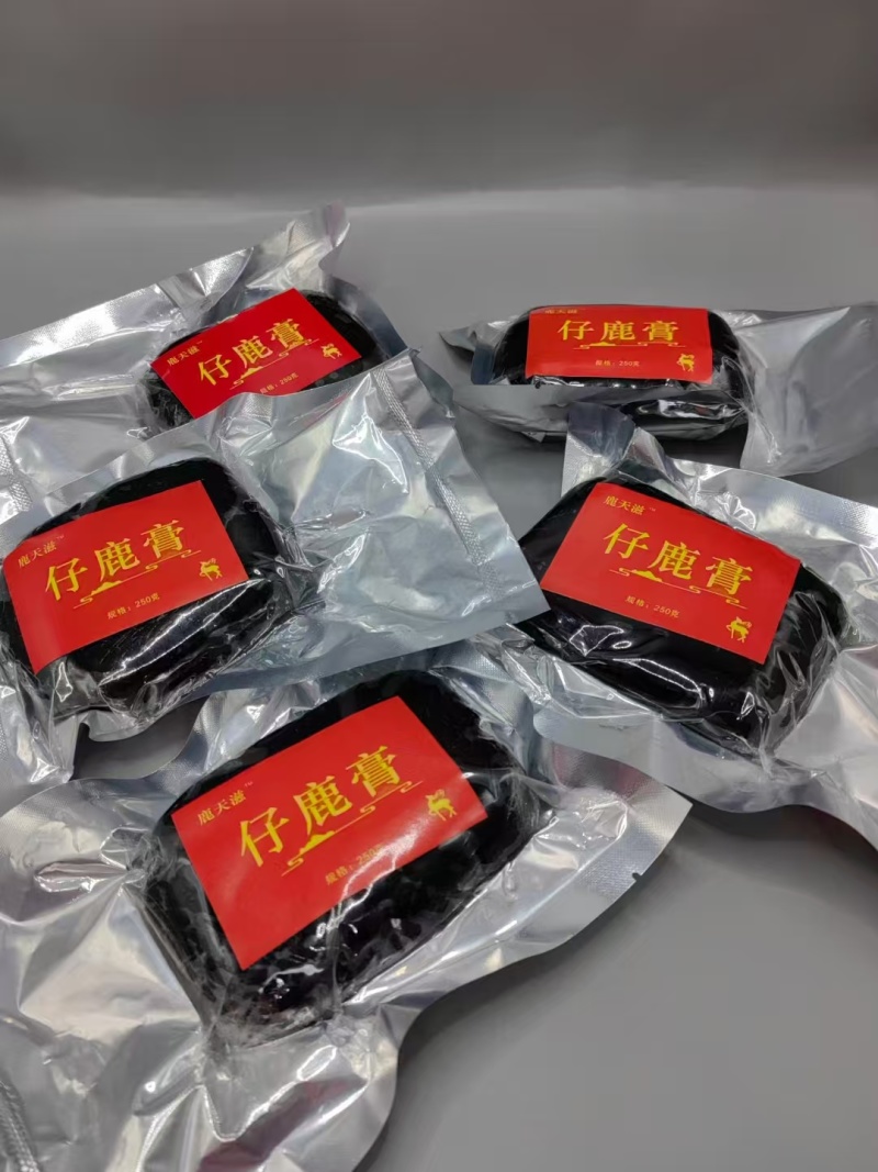 长白山，梅花鹿鹿胎膏。自产自销。自家梅花鹿场，保质保量。
