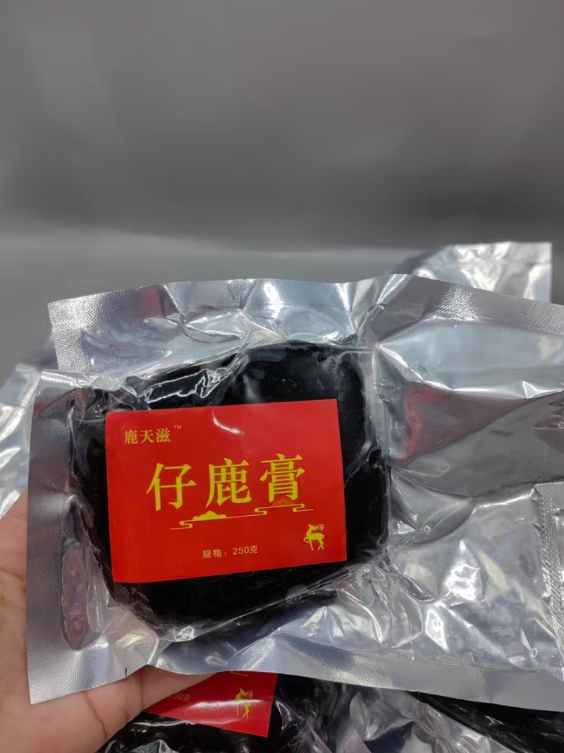 长白山，梅花鹿鹿胎膏。自产自销。自家梅花鹿场，保质保量。