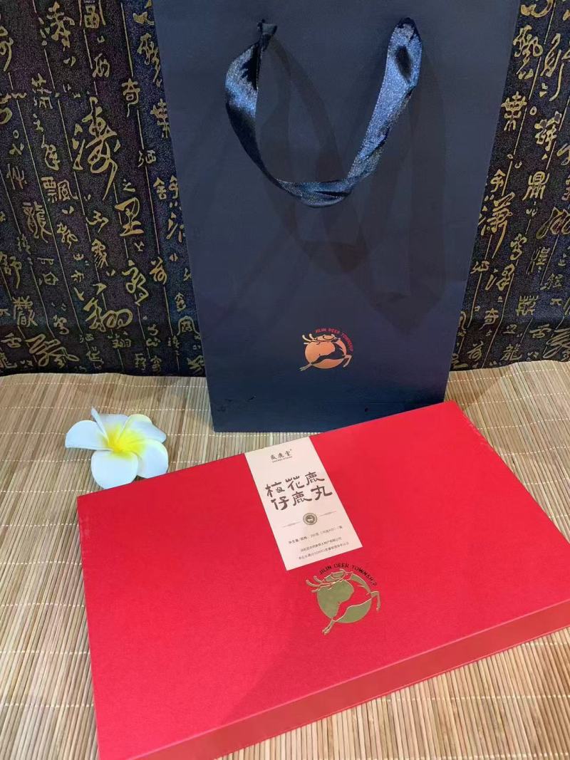 长白山，梅花鹿鹿胎膏。自产自销。自家梅花鹿场，保质保量。