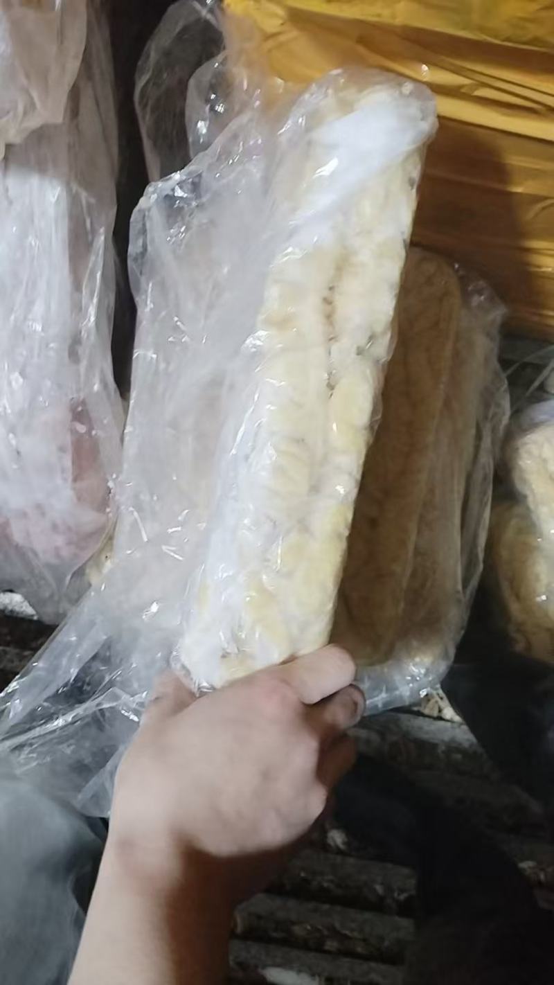 浙江冷冻猪大肠大量供应，厂家直发货源充足，保质保量