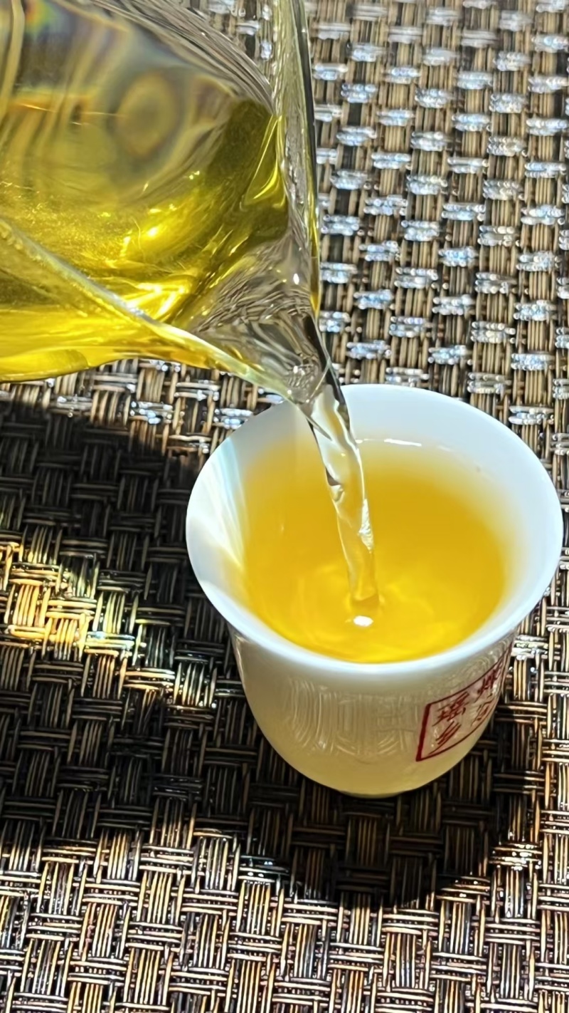 大树茶古树茶