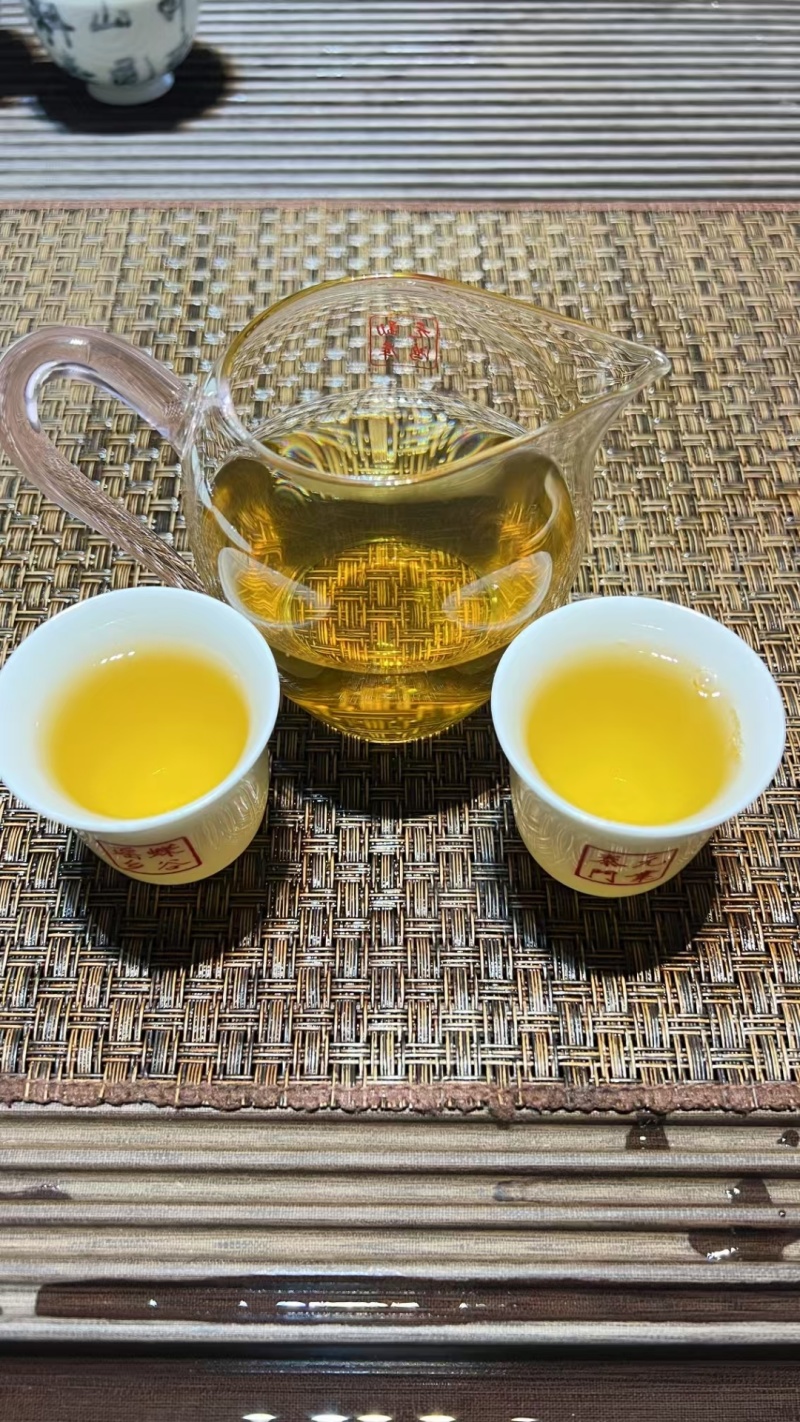 大树茶古树茶