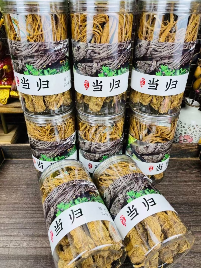野生当归，品优好，原产地发货，大量供货，批发加零售
