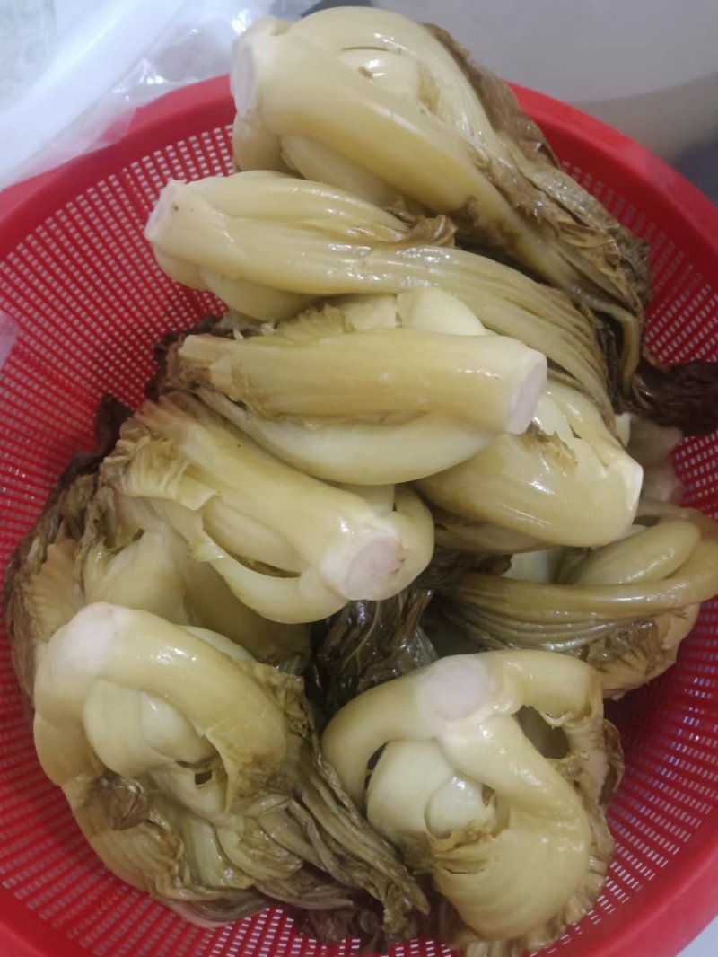 酸菜，农家土配方手工制作，对接全国各地的客商，批发零售均
