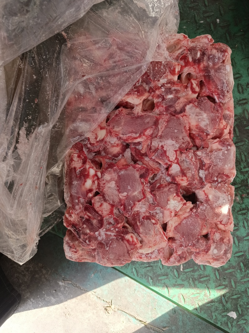 猪喉头，质量保证，货源充足，无水无冰，欢迎咨询