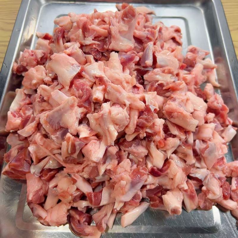 羔羊腱筋:做筋头巴脑锅，烤肉筋，炒孜然，麻辣，都可以，