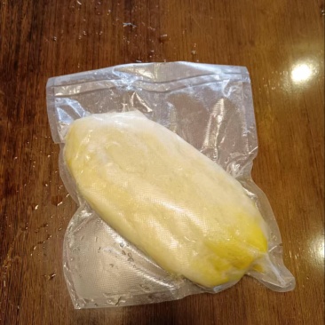 黄瓜皮，新鲜泡酱腌菜，口感酸爽，健康美味
