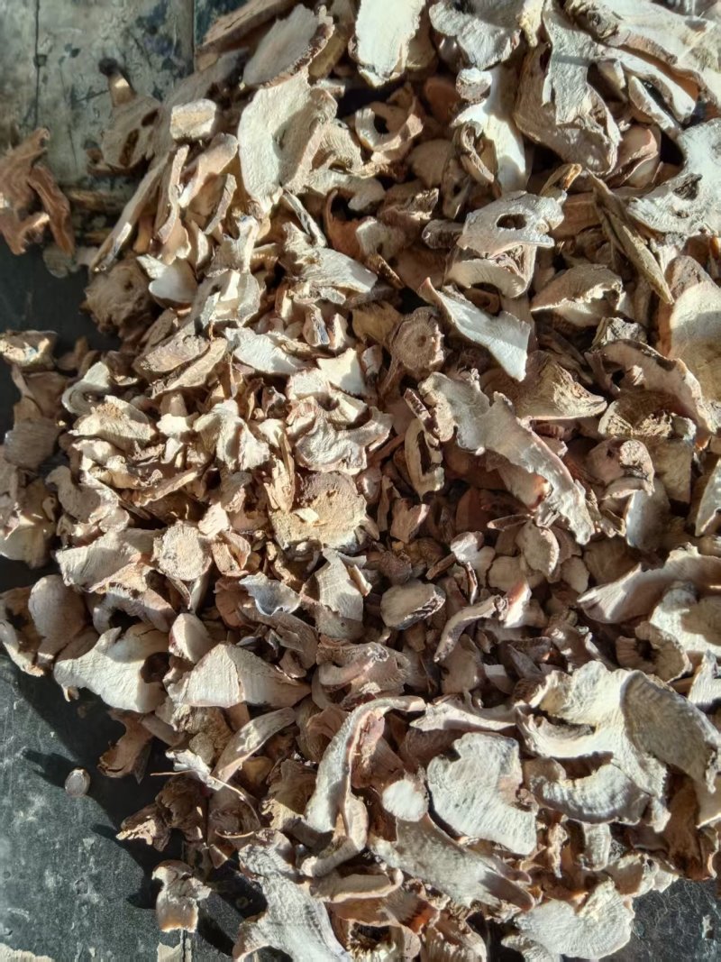 白芍狗头片子，自家种植加工，产地直发，全国供应，质量保证