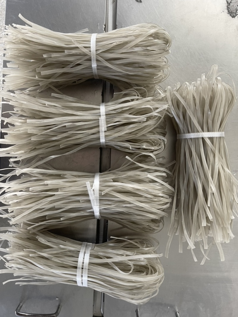 可做出口，掐头去尾，直条，红薯粉条