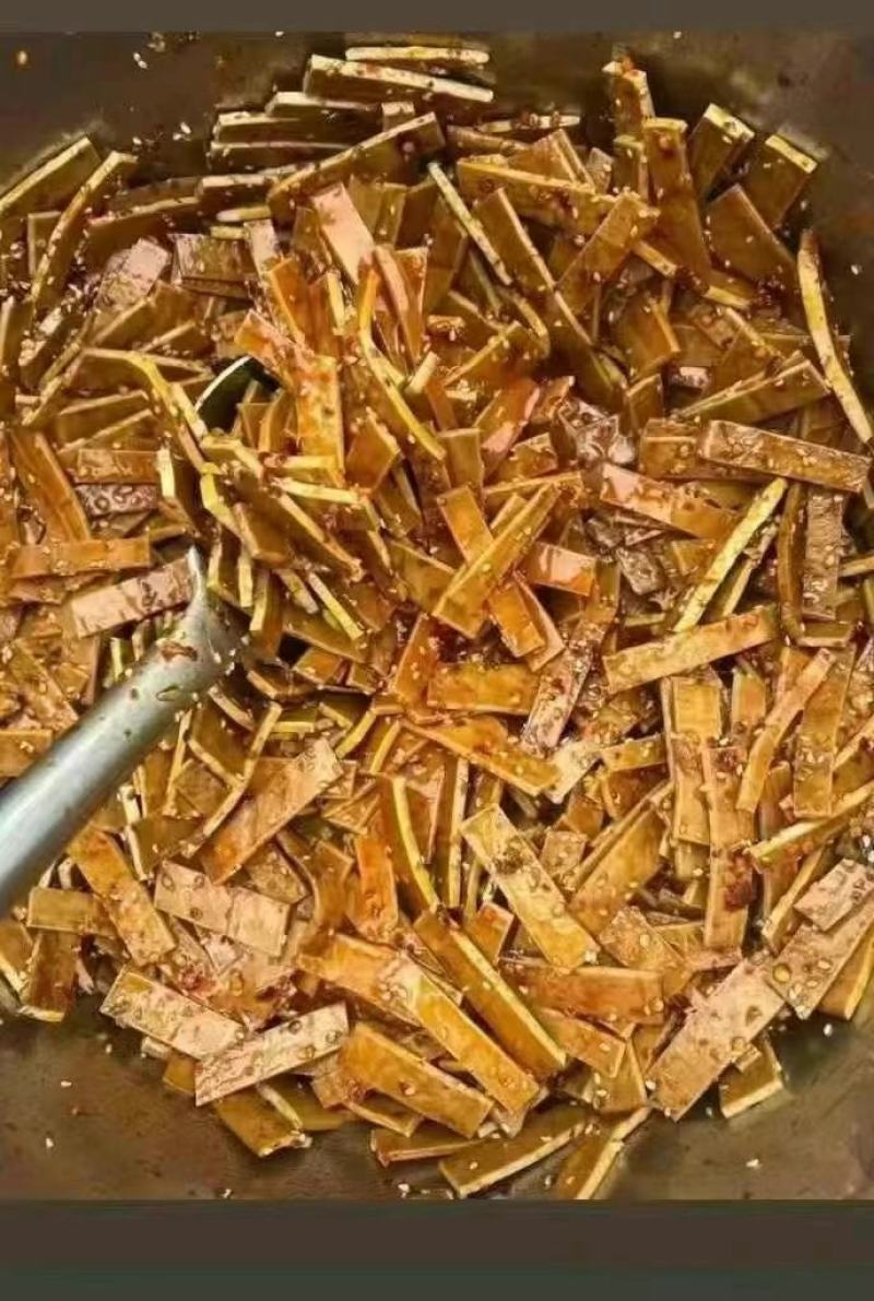 卤豆腐干，豆腐块，味道巴适得很，价格美丽