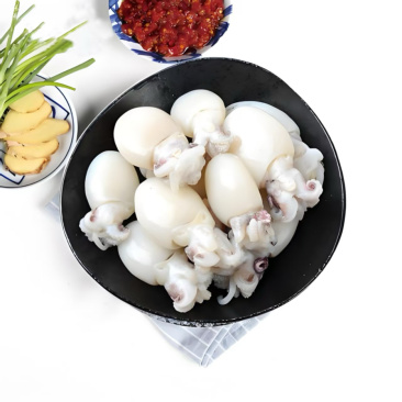 墨鱼仔，单冻鲜活墨鱼仔去皮去内脏，饭店捞汁食材