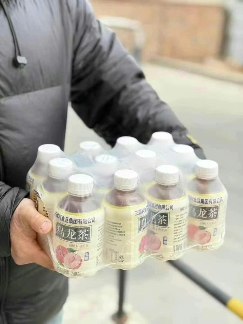 三得利椰子水，乌龙茶，三种口味，厂家直发